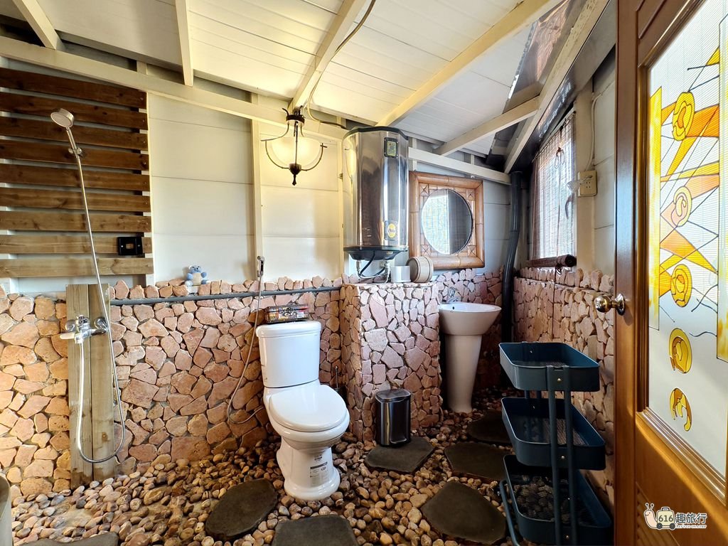 四樓包層：四人套房＋小客廳 - 房型照片