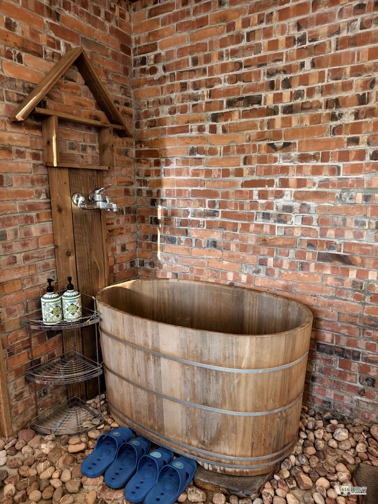 四樓包層：四人套房＋小客廳 - 房型照片